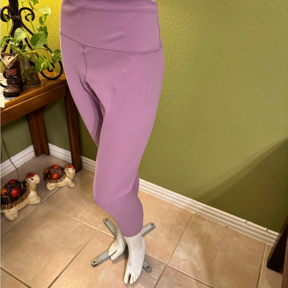 Lululemon Athletica Lavender Capris - Picture 4 of 13